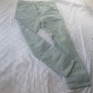 Levi's 510 light wash jeans